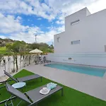 Villa Sun And Moon Luxury Aya Napa