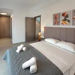 Sun And Moon Luxury *