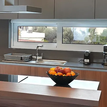 Sun And Moon Luxury Αγία Νάπα