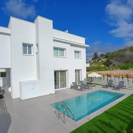 Sun And Moon Luxury * Ajía Nápa