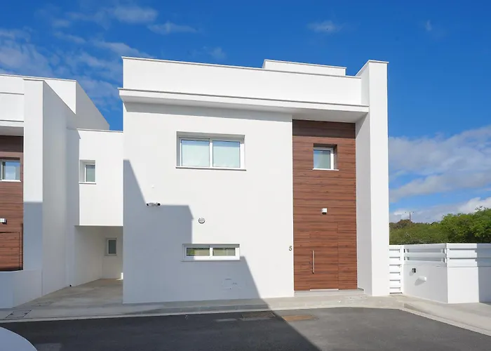 Sun And Moon Luxury Villa *