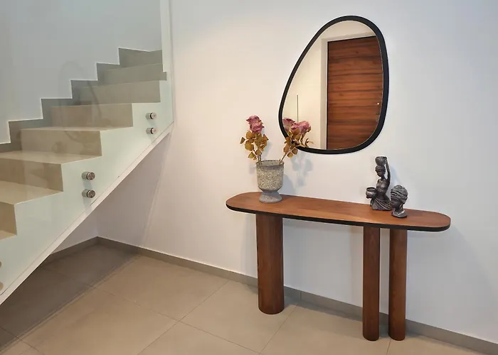 Sun And Moon Luxury Villa Ayía Nápa