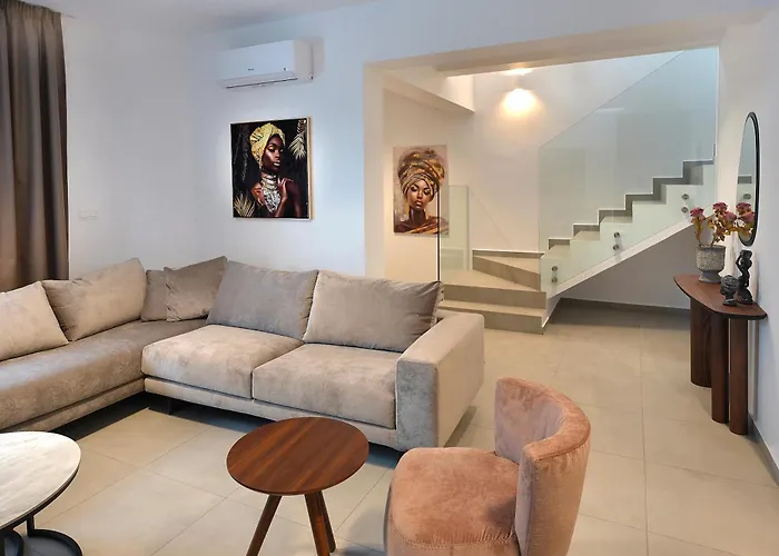 Sun And Moon Luxury *